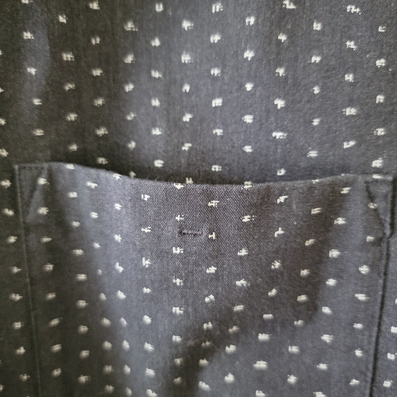 Lululemon All Town Short Sleeve Button Down Shirt - Picture 4 of 5